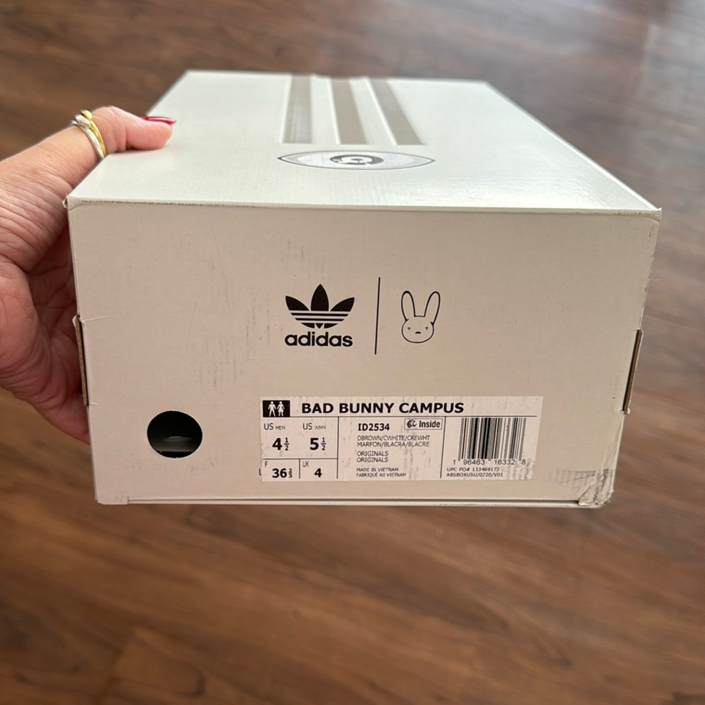 Bad Bunny Campus Adidas Empty Box